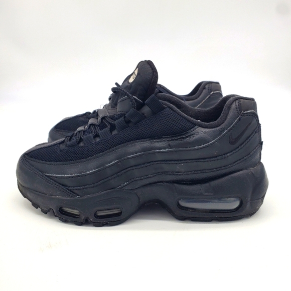 Nike Shoes Youth 4 Women 5.5 Air Max 95 Recraft GS Triple Black CJ3906-001 - Picture 1 of 12